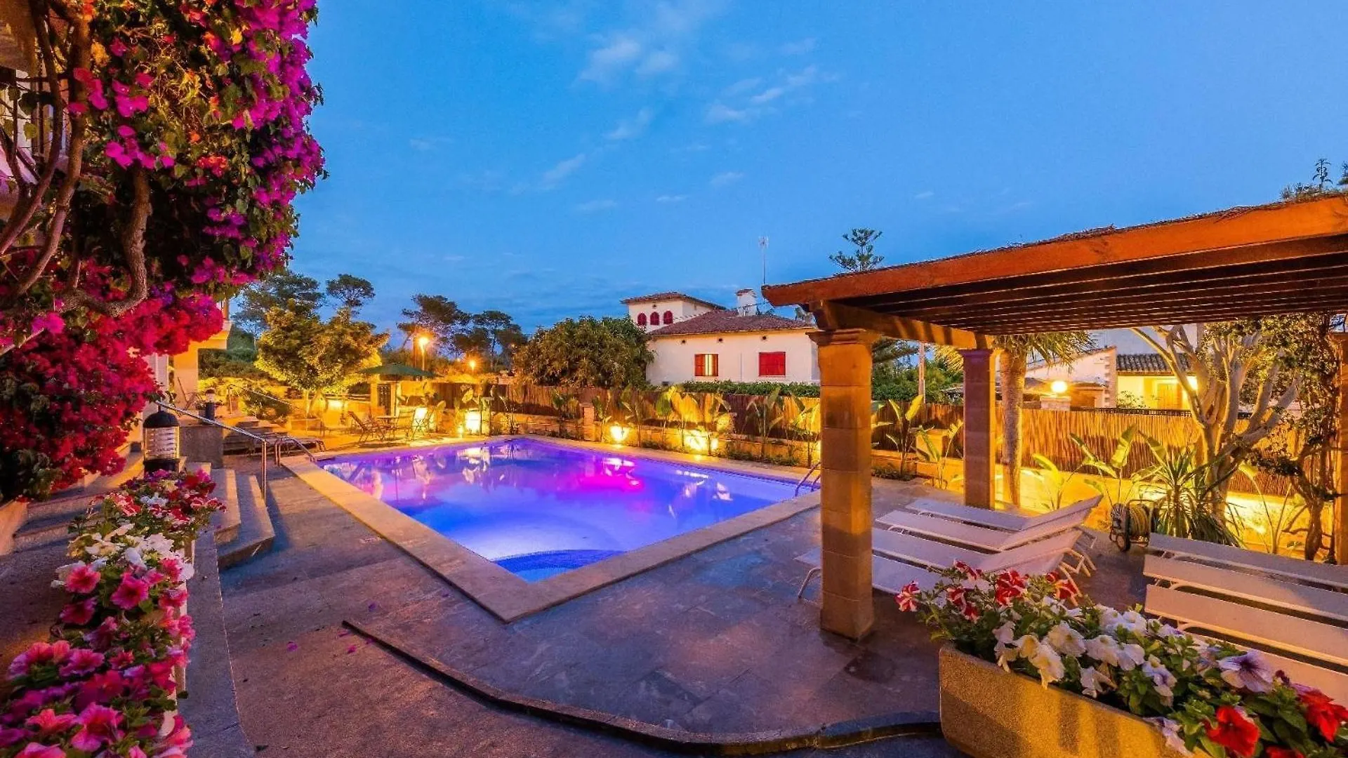 Chalet 'Cala Murta' Mit Eigener Terrasse 포르투크리스토